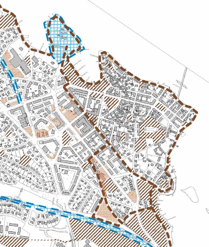 Även stadskärnan specifikt behöver kompletteras med ny bebyggelse. Fler Strängnäsbor kan då erbjudas möjligheten att välja ett centralt boende som inte för med sig bilberoende.