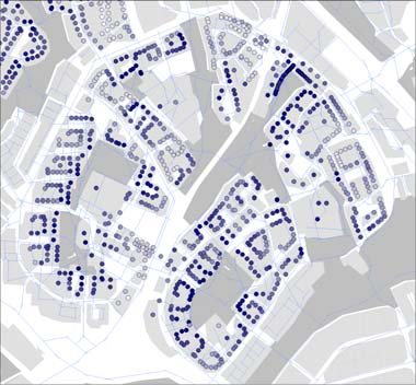 Fig. Gångavstånd i meter till närmaste grönoas i Högdalen (vänster) och Östermalm (höger).