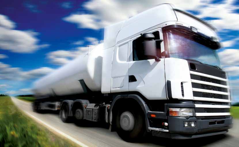 SPI Regelverk För tankbilstransporter Regelverk för transport av brandfarlig vätska med tankfordon fastställt av SPIs styrelse i mars 2011 och överenskommet med Sveriges Åkeriföretag.