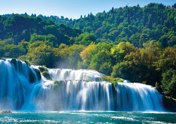 NAtionalParken KRKA OCH SKRADIN Denna dag organiserar vi en halvdagsutflykt till nationalparken Krka. Skradinski Buk är en av de vackraste delarna av Nationalparken Krka.