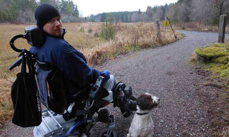 Välkommen Med den här foldern hälsas du varmt välkommen att arbeta i vår enhet som personlig assistent.