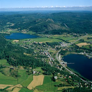 Docksta BTK bordtennisklubben som blev hyresvärd När kommunens fastighetsbolag hade hamnat hos den statliga bostadsakuten och flera hyreshus i Docksta hotades av rivning då grep Docksta BTK in.