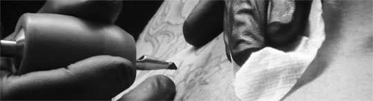 Farliga ämnen i tatueringsfärger Utredning av tillsynsansvar samt behov av ytterligare reglering rapport