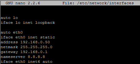 Steg 5: Skriv in saltmaster.linuxkurser.nu innan localhost. Klicka därefter på ctrl+o för att spara, klicka på Enter för att bekräfta filnamnet. Klicka på ctrl+x för att avsluta nano.