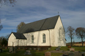 ... Österunda kyrka slutet av 1200-talet Österunda kyrka, som ligger ca 20 km norr om Enköping, byggdes under slutet av 1200-talet.