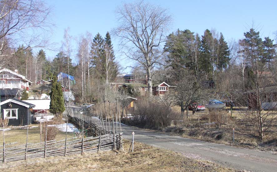 NUVARANDE OCH FRAMTIDA FÖRHÅLLANDEN Natur Mark och vegetation Planområdet bestod fram till tidigt 1900-tal av betesmark, odlingsmark och skogsmark.