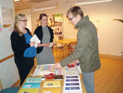 Umeå: I Umeå uppmärksammade studenterna Logopeddagen genom att informationsbord