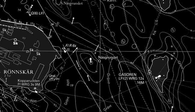 Nytt gradnät i sjökorten WGS-84 Från och med våren 1996 har samtliga svenska skärgårdsoch specialsjökort ett gradnät som är baserat på WGS-84 (World Geodetic System 1984).