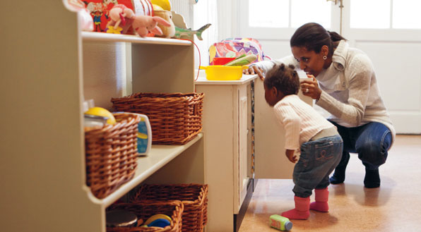 Inskolningen Hur barn reagerar på inskolningen är individuellt. Adopterade barn kan behöva en långsam inskolning. Det är inte ovanligt att den tar fyra veckor eller längre.