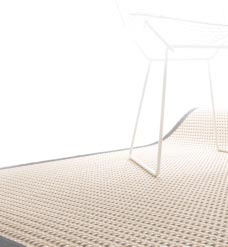 Auch Kunstgalerien und Kunstwerkstätten sind einen Besuch wert. Dort finden Sie Textilwaren, Walkwaren und Teppiche mit entsprechendem Zubehör.