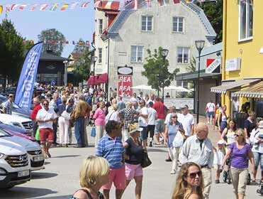 I år den 3-5 juli, fredagen och lördagen vid Torget i Mellerud, söndagen i Håverud. Rostocks Hälsobrunn ansågs under 1800-talet vara en av Sveriges bästa mineralbrunnar.