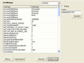 Om man klickar på knappen Status längst ner, kommer de enheter (grindar, vändkors eller lås) som är förbundna via nätverket med datorn, att svara mot programmet, så att man får reda på deras status.