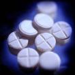 Centralstimulantia Kokain Amfetamin Metamfetamin (Ice) Ecstacy (MDMA) KHAT 2009-04-16 Centralstimulantia - verkningsmekanism Ökar utsöndringen av