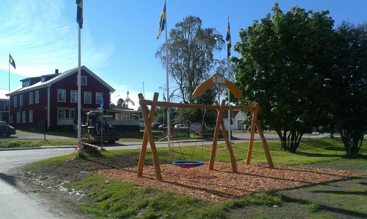 platsen/området och att fånga och beskriva platsens själ genom identiteten, imagen och profilen. Utifrån Cultural Planning formades ett paket med medborgardialoger som används i Ullånger.