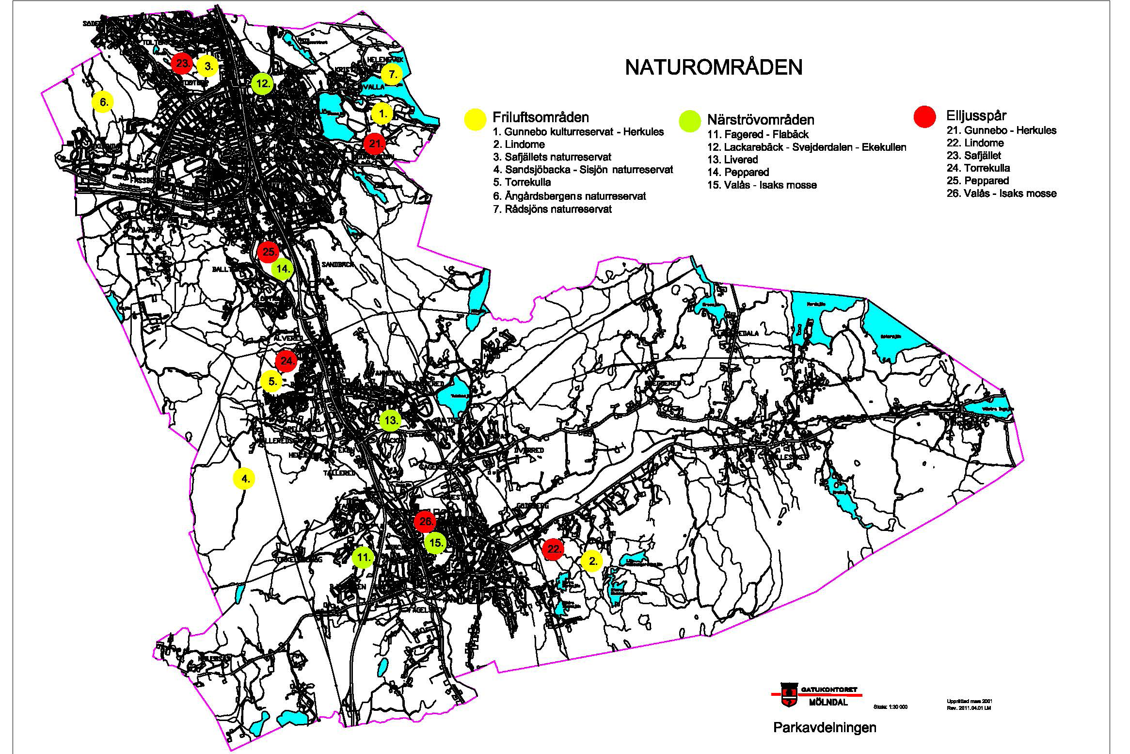 Elljusspår I kommunen finns det 15 kilometer elljusspår för dig som vill träna efter solnedgången. Lamporna tänds när det blir mörkt och släcks klockan halv elva på kvällen, beroende på årstid.