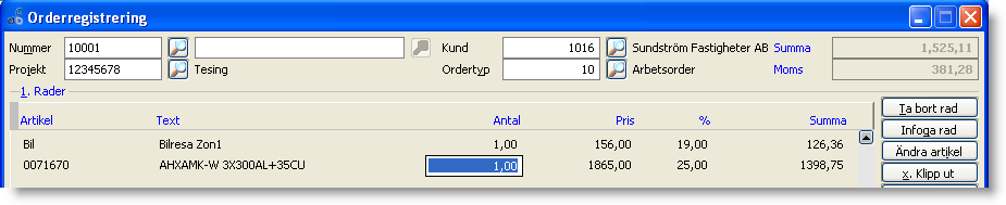 Kundrabatter i order När du registrerar en order och väljer en kund som har en kundrabattabell kommer rabatten att synas på varje artikelrad.