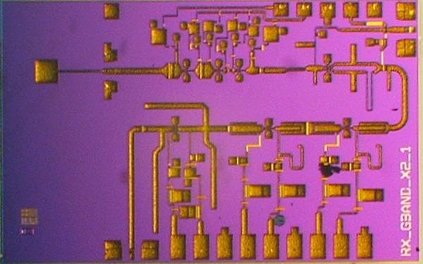 Antenna, LNA, subharmonic mixer and