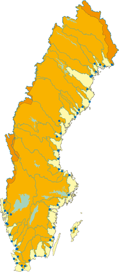 Mätstationernas yttäckning En viktig del i övervakningssystemet är att såväl provtagningsplatserna som vattenföringsstationerna i de olika vattensystemen skall uppskatta belastningen så bra som