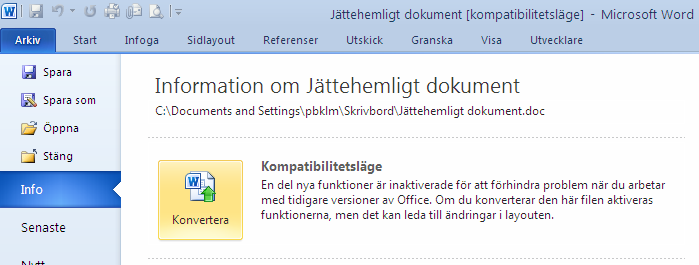 I Office 2010 kan du även spara en fil i det gamla Office 97-2003 formatet. Klicka på fliken Arkiv och välj Spara som samt Office 97-2003 format.