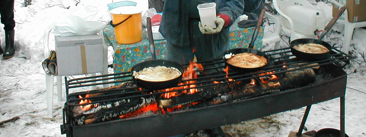 Kaffe/te och kaka Kostnad: Ardennerklubben bjuder Anmäl dig till Maria Kastell Tele: 0651-323 59 eller Tele: 0278 65 21 25 Senast den 14 april