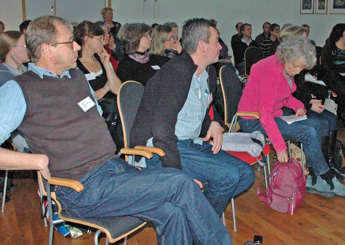 på SVK 9-10 november 2011 NFERENSRAPPORTKONFE föredrag och diskutera förvaringen av textilier i de svenska kyrkorna. Initiativtagare handläggare inom kyrkoärenden.