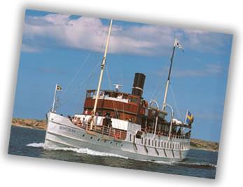 10 Gemensamma aktiviteter En ångbåtsresa till Marstrand som förr i tiden! Lördagen den 18 augusti reser vi med ångaren S/S BOHUSLÄN till Marstrand för att bevista Sekelskiftesdagarna.
