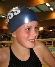 ungdoms-sm). Text & bild: Emma Westman Johanna Åberg, 100 frisim - Det kändes bra, men jag hade som mål att simma på 1.04 istället för 1.05. My Janzén 200 medley - Det var roligt.