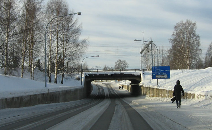 att närma sig BODEN att närma sig BODEN att närma sig BODEN att 66 Såg och järnväg: ovårdat, avskärmat, gräns 4.