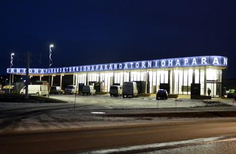 Logistisk nod KF:s Inriktningar Utveckla och stimulera infrastrukturen inom, till och från HaparandaTornio Vårt nya gemensamma resecentrum invigdes december 2013.