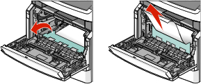 4 Lyft klaffen på skrivarens framsida och ta sedan bort allt papper