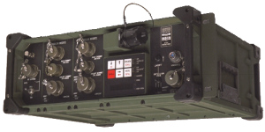 En del av Arméstridskrafternas taktiska ledningssystem (ATLE) 2000-09-18 Optisk linjeterminal 05 Faktablad Optoterminal 05 (OT 05) är den utrustning som används för kommunikation mellan systemenheter