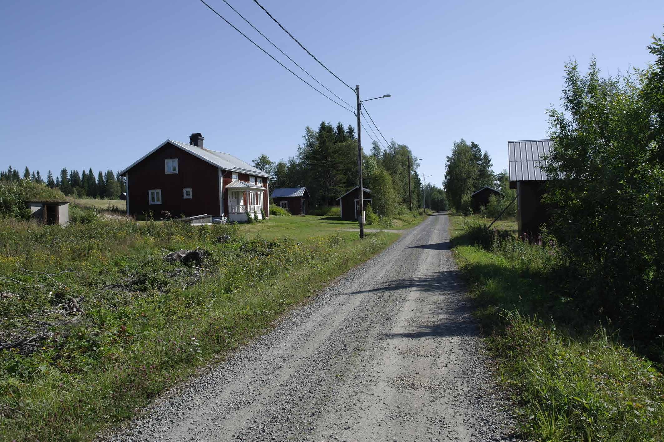 Information i denna beskrivning är baserad på ägarens uppgifter samt annat tillgängligt material. För felaktigheter, nuvarande eller eventuella kommande, i detta material ansvaras ej.