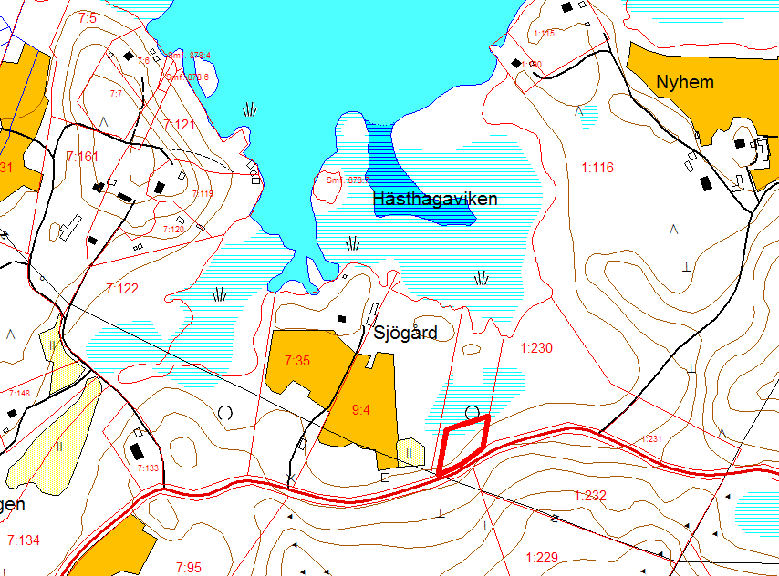 S i d a 2 Allmän beskrivning av området Området varifrån byggplatsen för fritidsboende (RA) ska förflyttas är belägen i Norrminne i Petsmo by och berör del av fastigheten Hästhagen RNr 10:5.