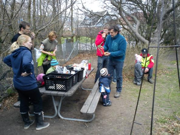 19/4 Föräldramöte Linsbo kl 17.00 Linsbos föräldramöte tog sig en annan form denna gång än vad vi tidigare erbjudit våra föräldrar.