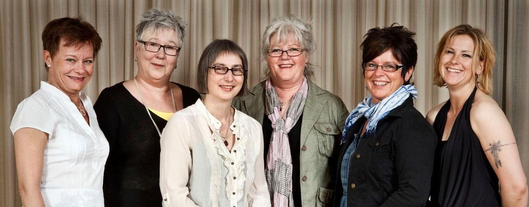 Eva-Lotta Gustafsson, Christin Karlsson, Heike Runge, Ethel Lundmark och Anna- Karin Lindquist Team 38 Tiden i bälte har förkortats markant Den länsgemensamma rättspsykiatrin är en del av