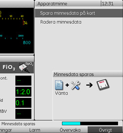 2. När minneskortet är isatt i ventilatorn visas menyn Apparatminne automatiskt. Välj Spara minnesdata på kort och vänta medan ventilatordata sparas på minneskortet. 3.