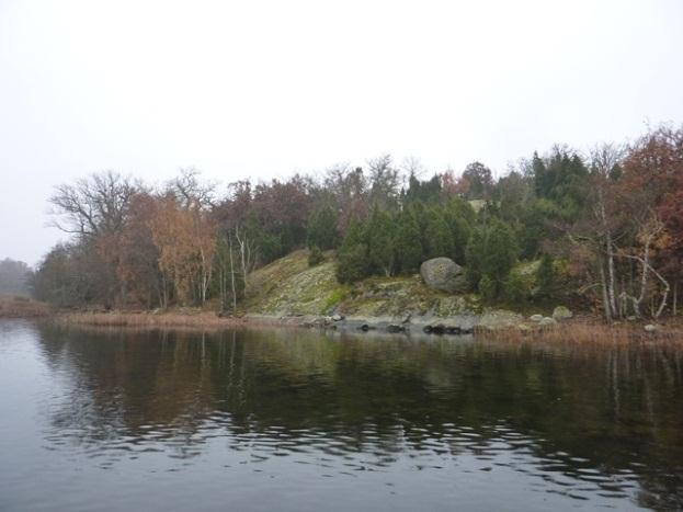 10 (52) 2.2 Naturförhållanden 2.2.1 Geologi och topografi Berggrund och jordarter Berggrunden består av olika graniter, mest en finkornig gnejsig granit och på södra Arpö även Spinkamålagranit.