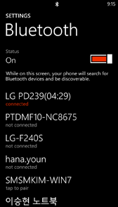 Installera ett program för Windows-telefon Från Store Sök efter LG Pocket Photo Installera Bluetooth på Windows-telefonen 1. Tryck på [Settings] på din telefons Windowsstartskärm. 2.