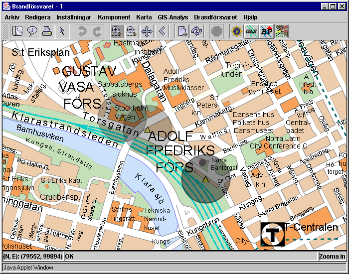 Kommentar Stockholms brandförsvar har under tiden 2001-2003 genomfört en databasbaserad riskinventering, vilken finns att tillgå i GIS, figur 4.2. För tillfället undersöks möjligheterna för övriga kommunala förvaltningar att få tillgång till denna information.