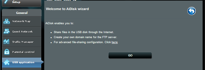 3.5 Använda USB-applikation USB-applikationsfunktioner tillhandahåller undermenyerna AiDisk, Servers Center, Network Printer Server och Download Master. VIKTIGT!