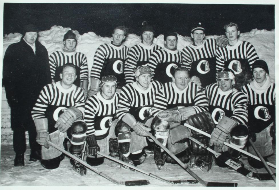 Erik Klirk Nilsson, Kurt Lind, Arne Sundberg,???, Åke Finn, Arne Lindberg, Arne Muffen Eriksson.