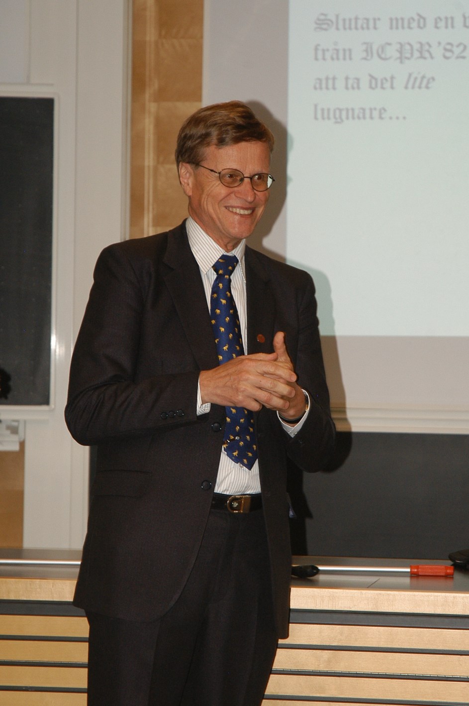 10 Celebration of Professor Emeritus Ewert Bengtsson Ingela Nyström & Carolina Wählby Bilder: Kristína Lidayová On May 26, 2015, the Centre for Image Analysis (CBA) organized a fest seminar to honor