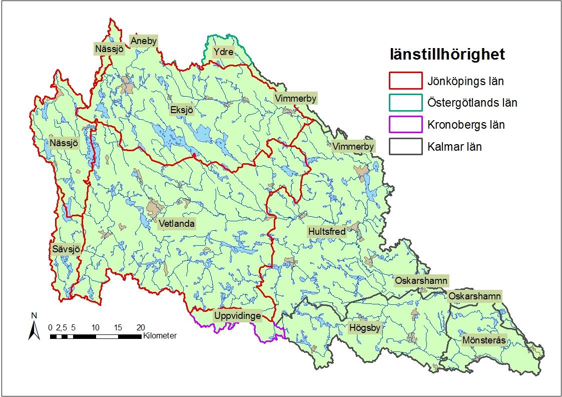 Avrinningsområdet areal: 4 470 km² Sammanlagd sjöareal: 300 km²