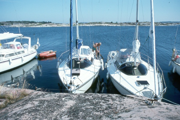 Mellan Åland och Finland ligger det som brukar kallas Skärgårdshavet. Egentligen en naturlig fortsättning på Stockholms skärgård österut mot Finland.