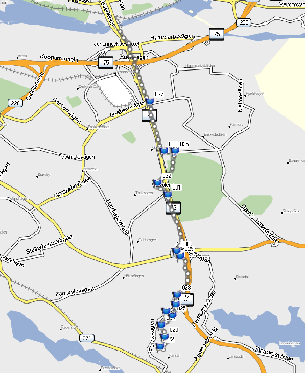 65 5 Farsta till Skanstull Vägvisning saknas för att komma ut ur Farsta Centrum och hitta in på huvudstråket till Gullmarsplan/Skanstull.