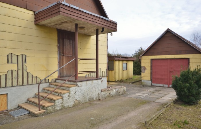 Län Skåne Gatuadress Kommun Bjuv Storlek 3 rum (1 sovrum) / 90 m²