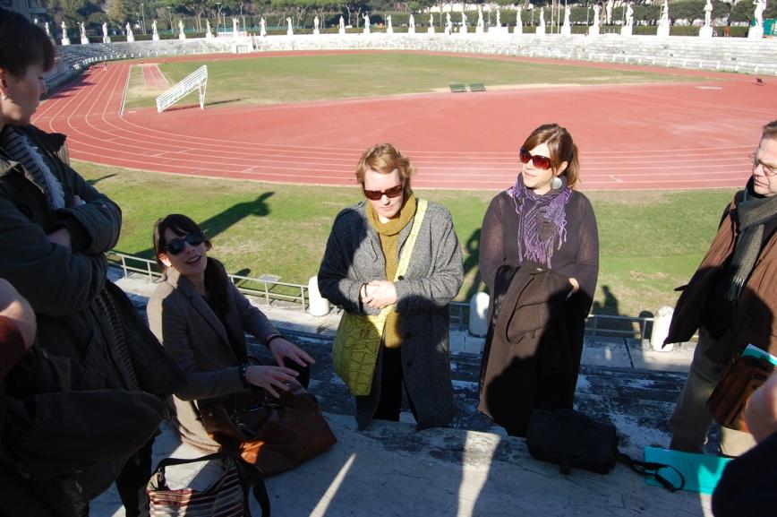Foro Italico Foro Italico, tidigare Foro Mussolini, är en idrottsanläggning som invigdes 1932 i samband med tioårsjubileet av marschen mot Rom.