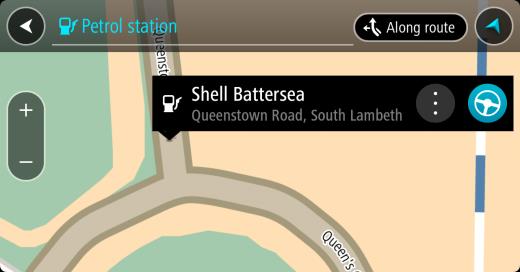 Om en rutt har planerats visas bensinstationer längs rutten på kartan. Om en rutt inte har planerats visas bensinstationer nära din nuvarande plats på kartan.