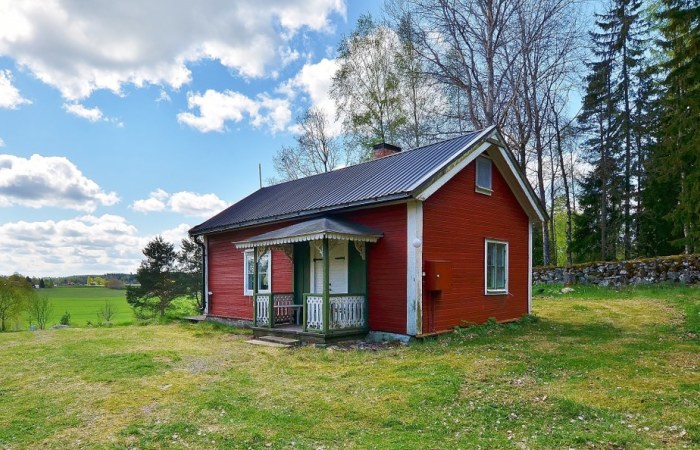 Län Östergötland Gatuadress Kommun Linköping Storlek 3 rum (2 sovrum) / 40 m² Område Gåselöt Tillträde tidigast Enligt överenskommelse