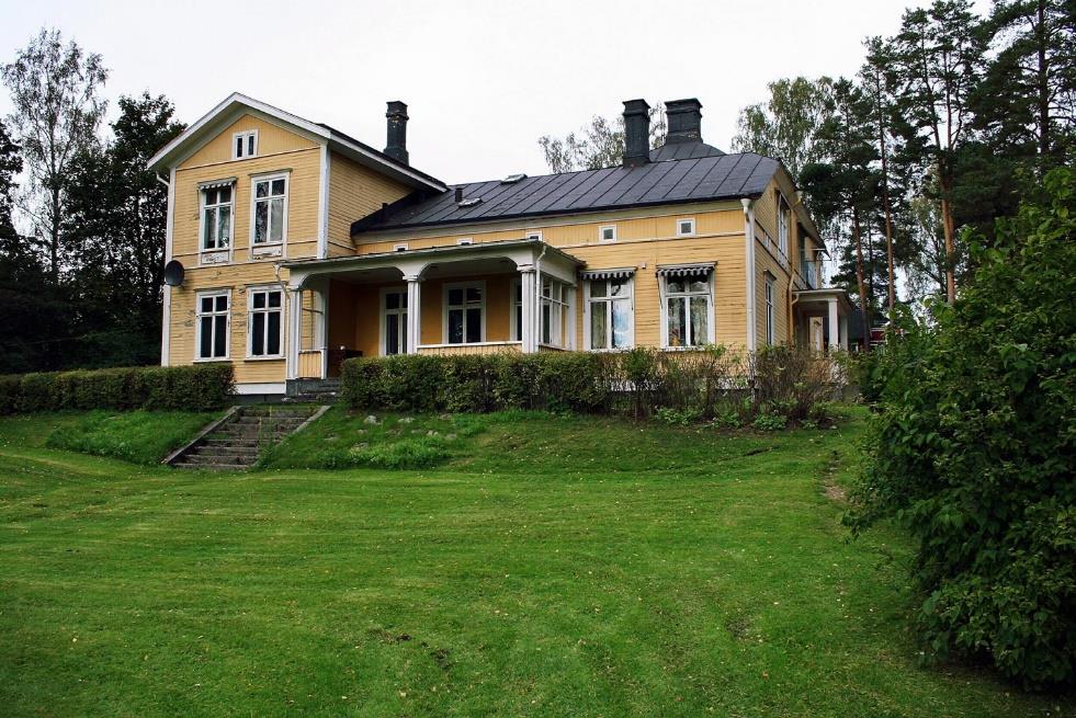 1. Oförändrad bostadsyta (2010: